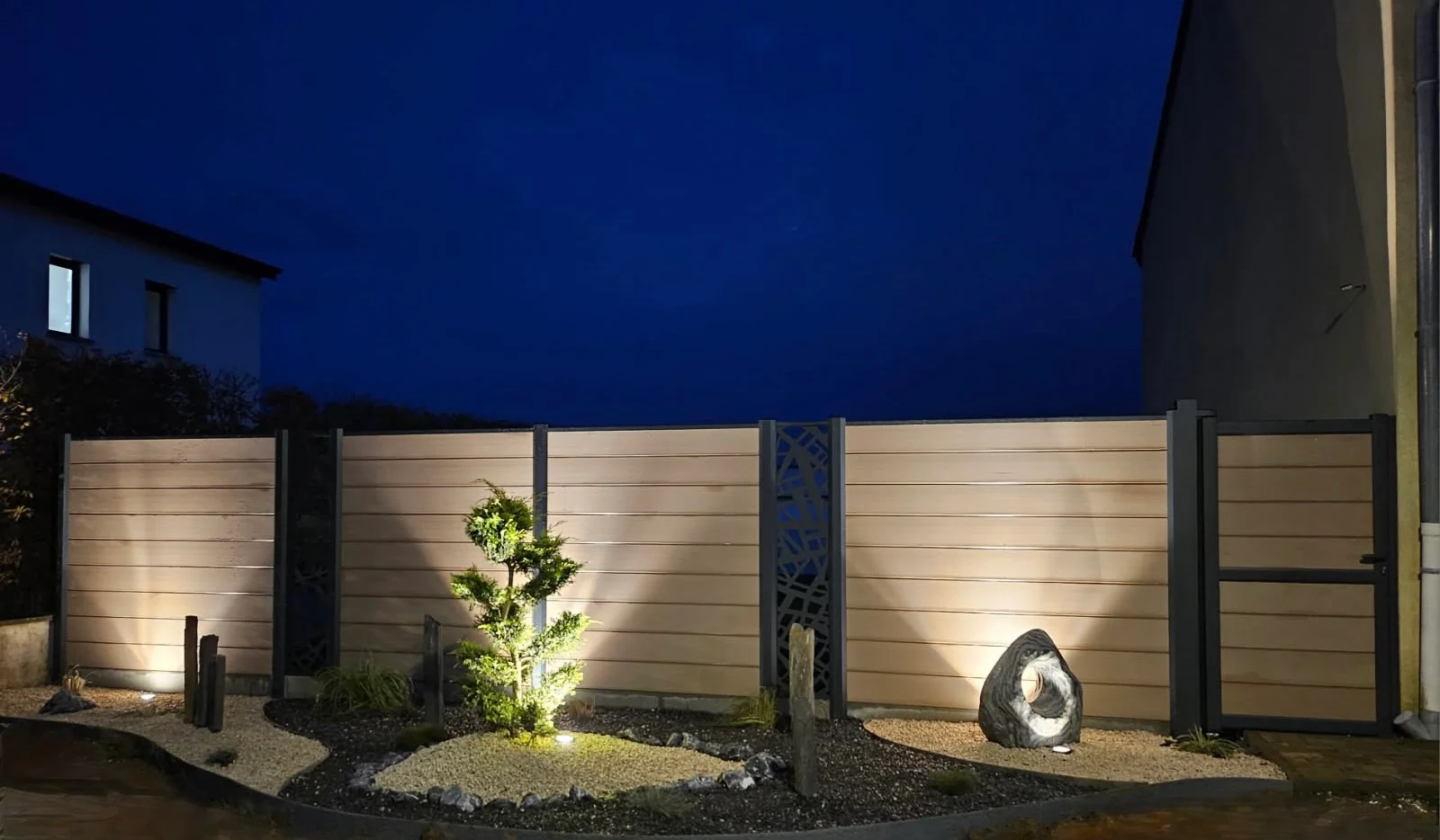 Clôture rigide en Moselle : installation sécurisée, esthétique et durable pour votre propriété